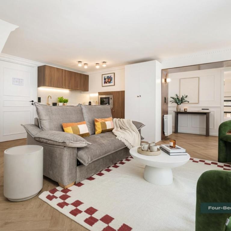 PoeticStay - Grands Boulevards - Panorama - Appartement 4 Chambres - 5