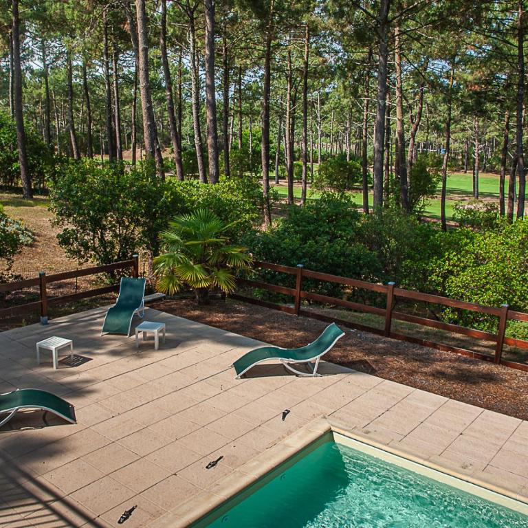 102 Gemmeurs - Villa avec Piscine Privée - 16