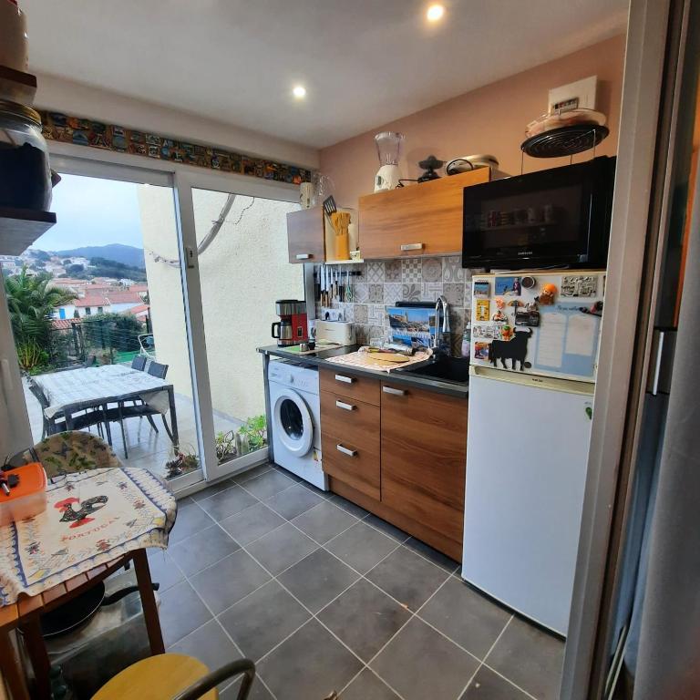 APPARTEMENT BANYULS SUR MER 4 PERSONNES 6 COUCHAGEs - Apartamento de 2 dormitorios - 6