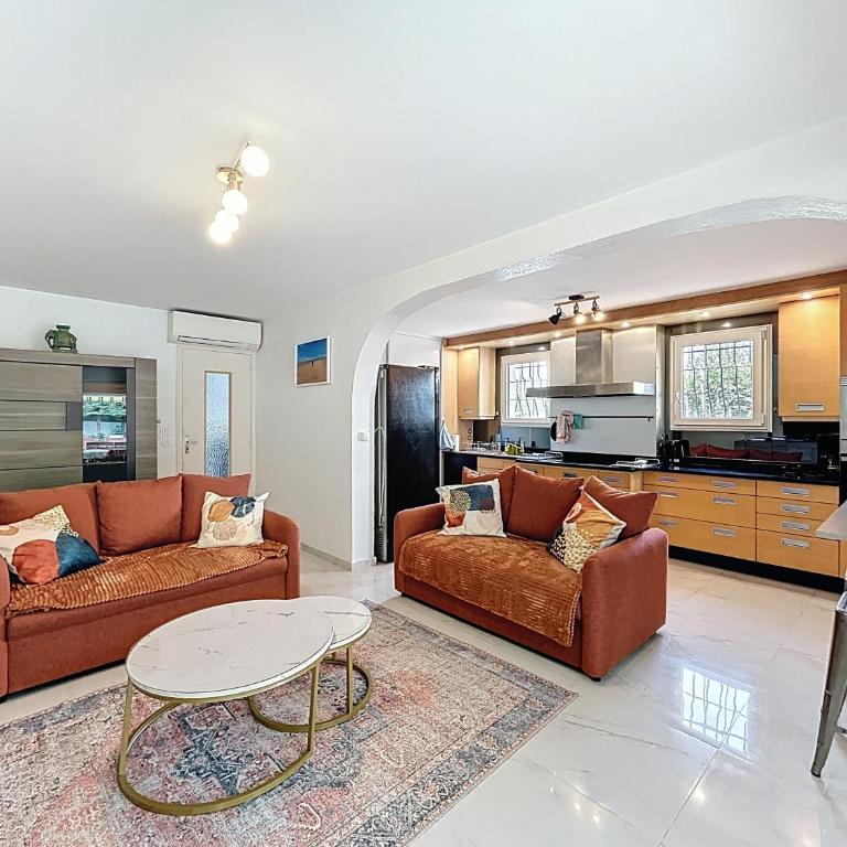 Les Lauriers Roses - Maison 4 étoiles - Casa de 4 dormitorios - 3