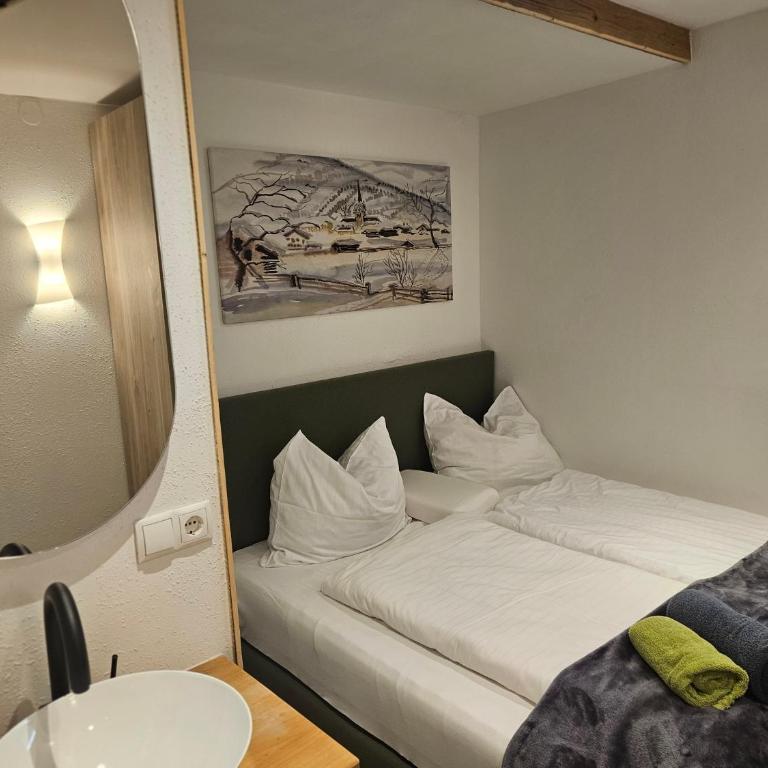 No1 - Flo's modern Rooms & Breakfast - Souterrain Mini Apartment (without breakfast) - 3