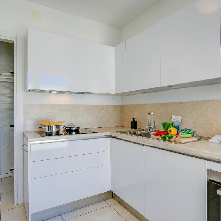 Il Parco Exclusive - Apartment with Balcony & Views - Happy Rentals - Appartamento con Balcone - 5