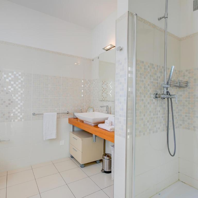 Il Parco Exclusive - Apartment with Balcony & Views - Happy Rentals - Appartamento con Balcone - 24
