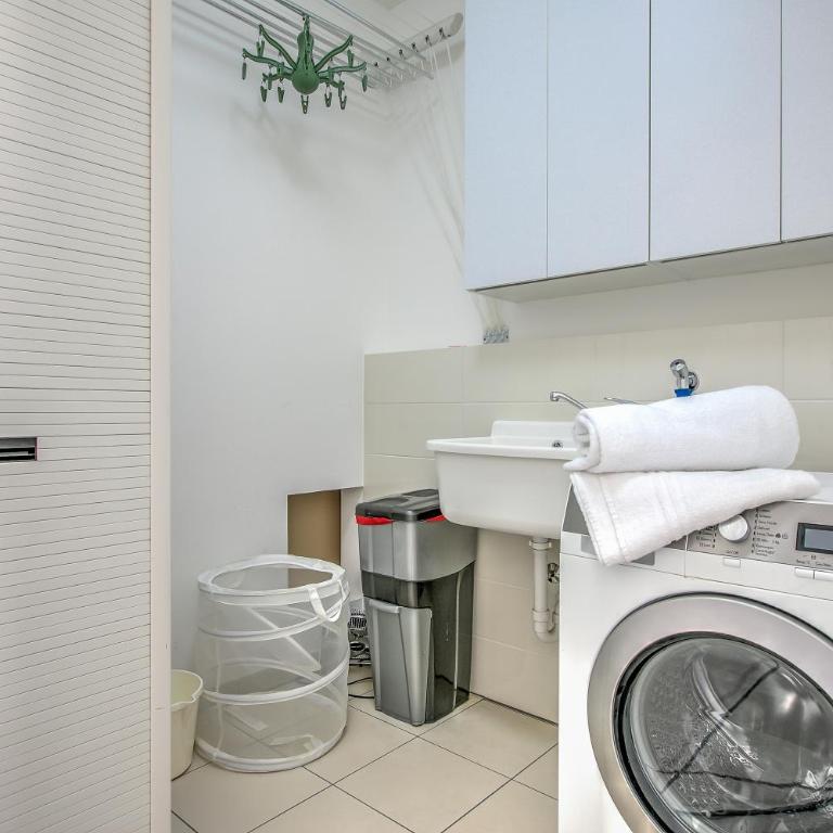 Il Parco Exclusive - Apartment with Balcony & Views - Happy Rentals - Appartamento con Balcone - 32