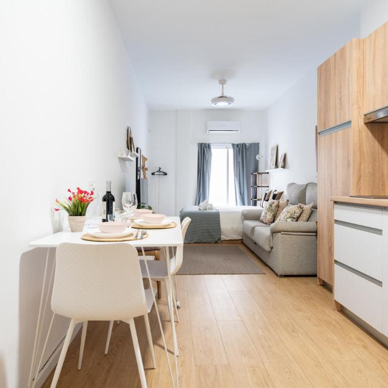 MalagaSuite Comfy Stay near the Center - Apartamento - 4