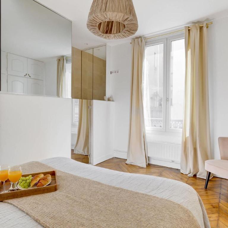 BnBNova - 3BR 2BA - Champs-Élysées & Arc de Triomphe - Apartment - 24