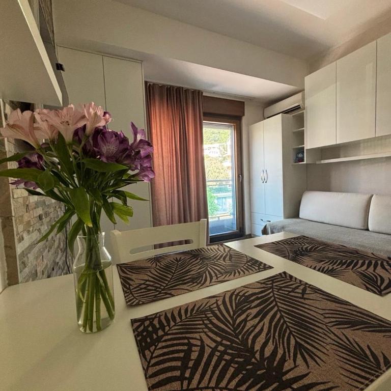 Petrovac 13 - Apartman sa 2 Spavaće Sobe - 2