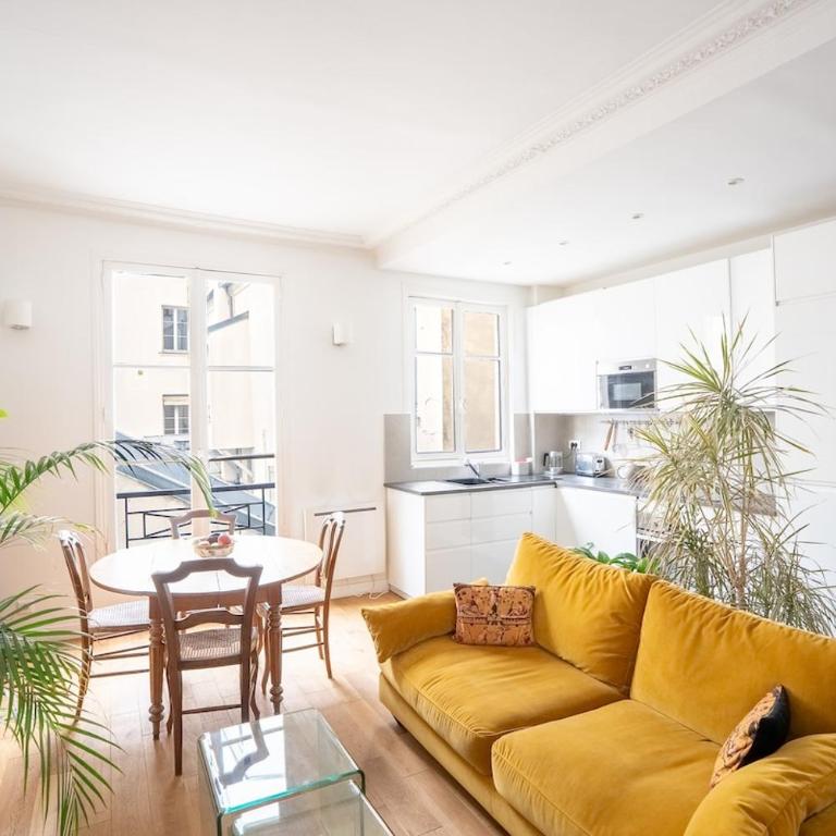 Typical Appartement Pigalle & Opera on foot Elevator - Apartment mit 1 Schlafzimmer - 1