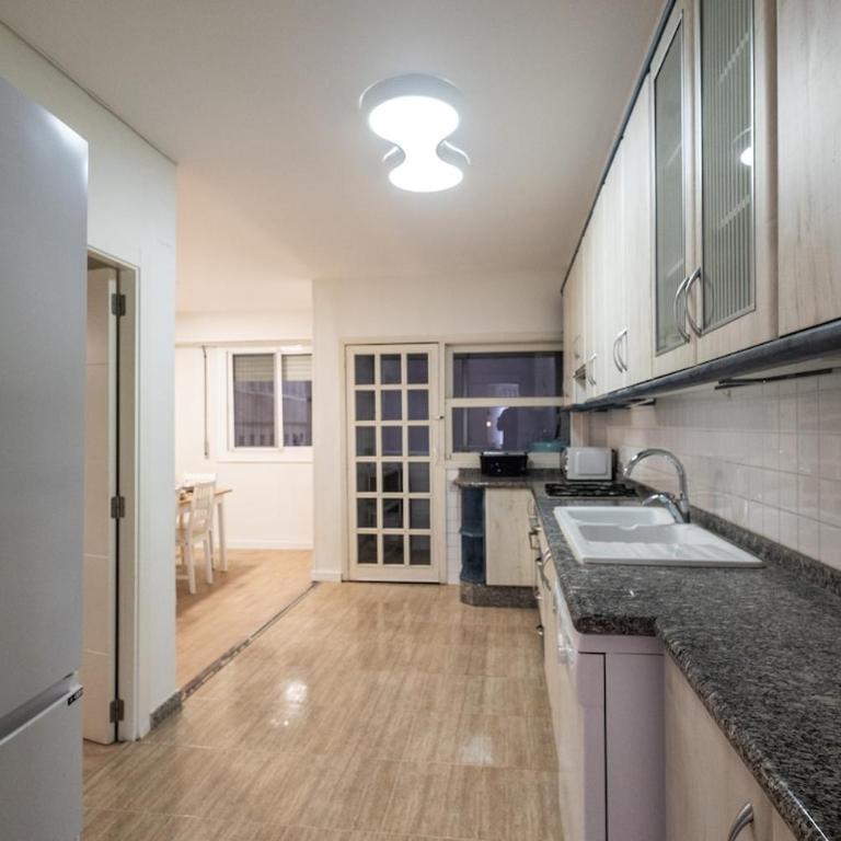 Colón by Concept Flats - Three-Bedroom Apartment - 29