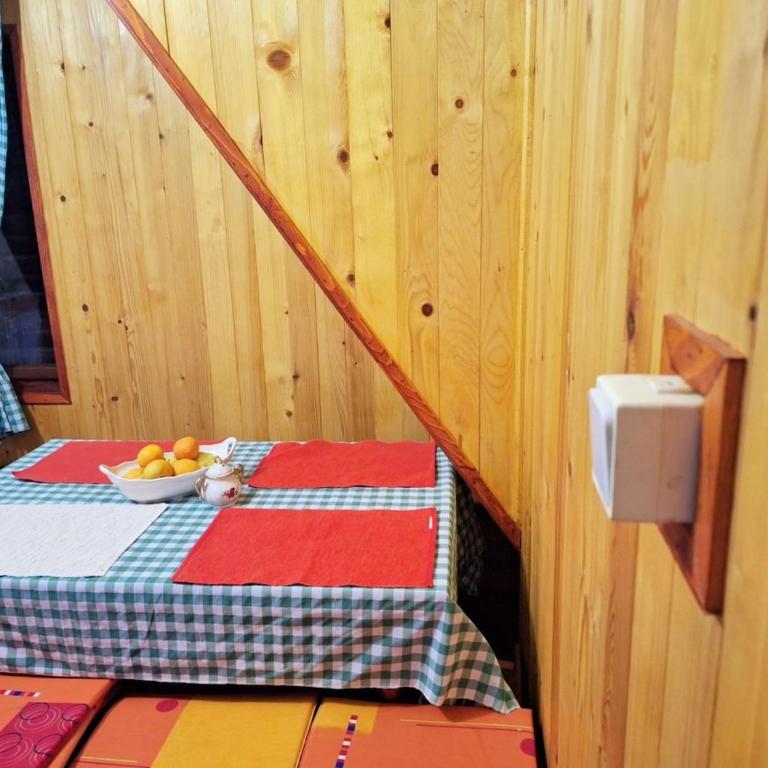 Cozy house Vrbanj, Via Dinarica Trail - Orjen - One-Bedroom House - 73