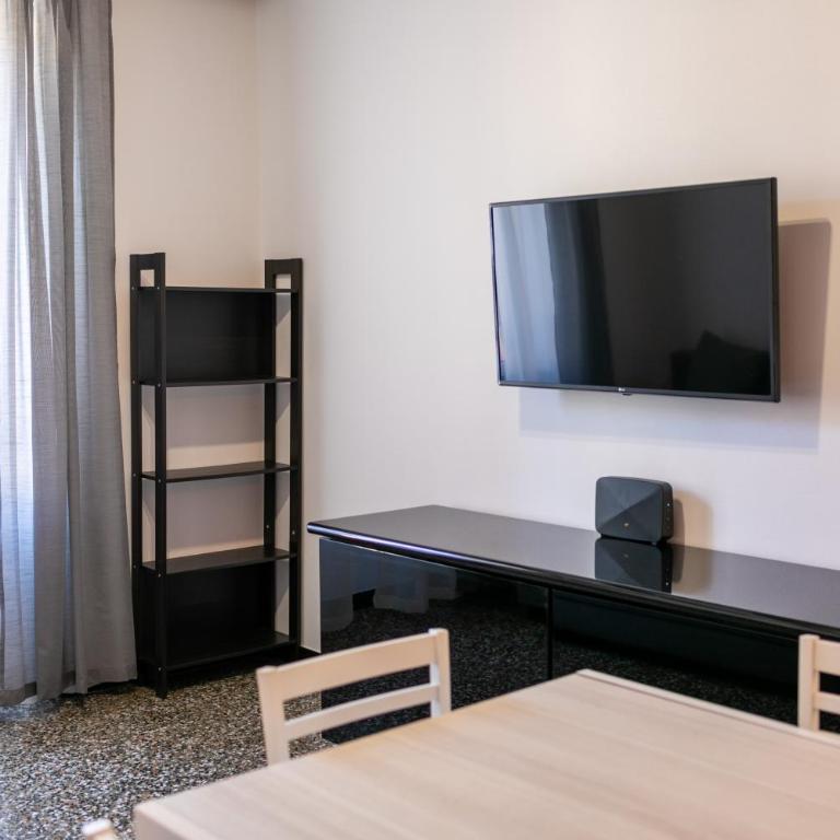 Trilocale Luxury - 5 minuti Acquario di Genova - Appartamento con 2 Camere da Letto - 6