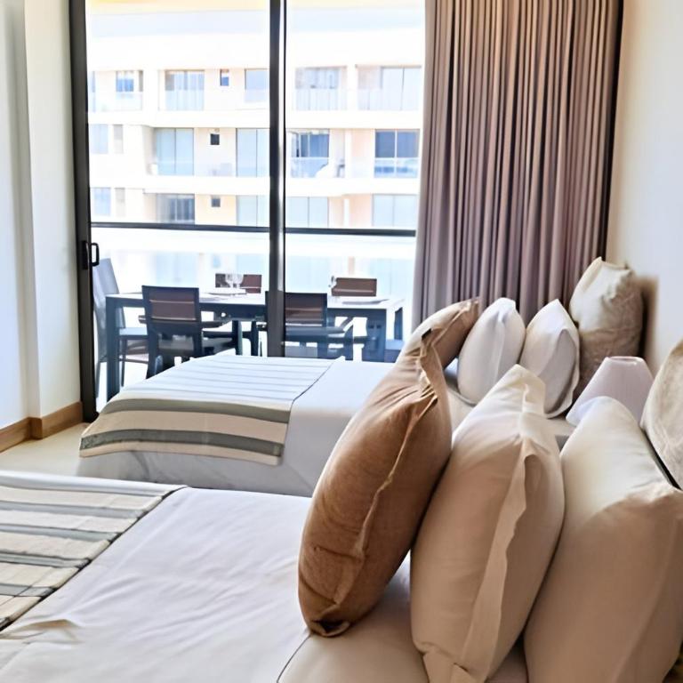 Oceanfront | 2 Suites | Direct Beach Access - Apartment - 15