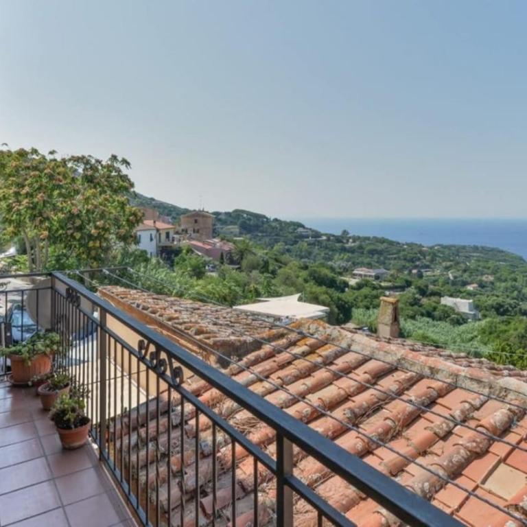 Vista su Montecristo - Goelba - Appartamento con 2 Camere da Letto - 4