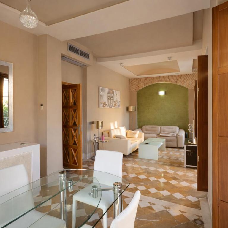 Luxury Apartment with views to Alcazar, Cathedral and Giralda. - Apartamento Superior - 11