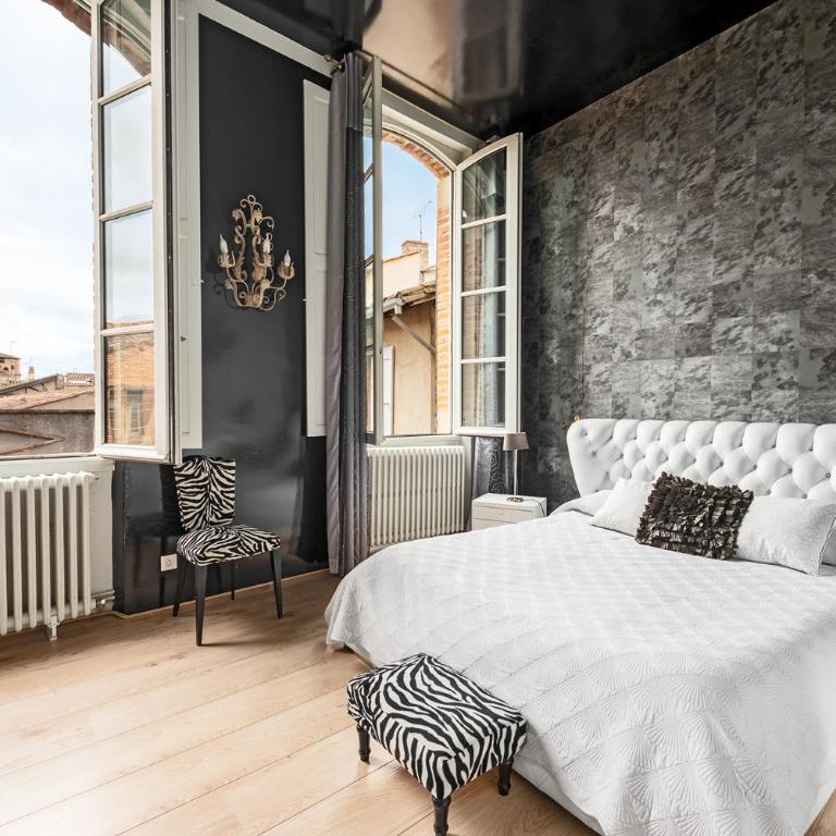 PIED A TERRE DE CHARME - 80 m2 - Hyper centre - Parking - Apartamento - 15