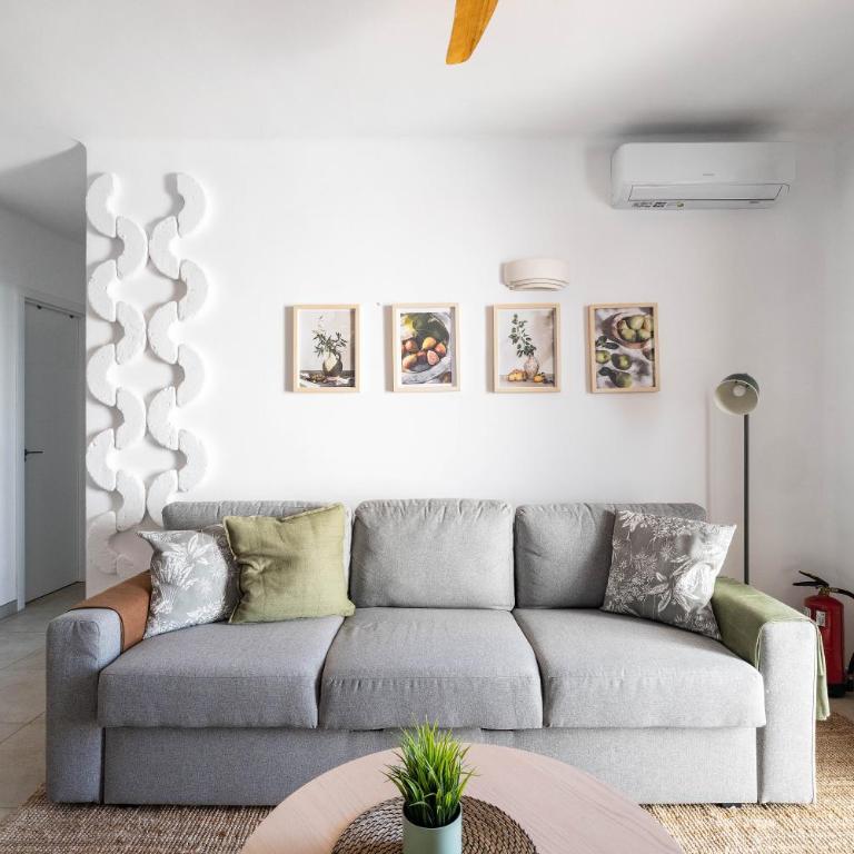 Apartment with Sea Views, Terrace & Pool, Nerja - Apartamento de 2 dormitorios - 17