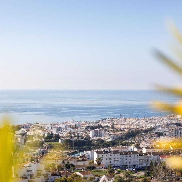 Apartment with Sea Views, Terrace & Pool, Nerja - Apartamento de 2 dormitorios - 27
