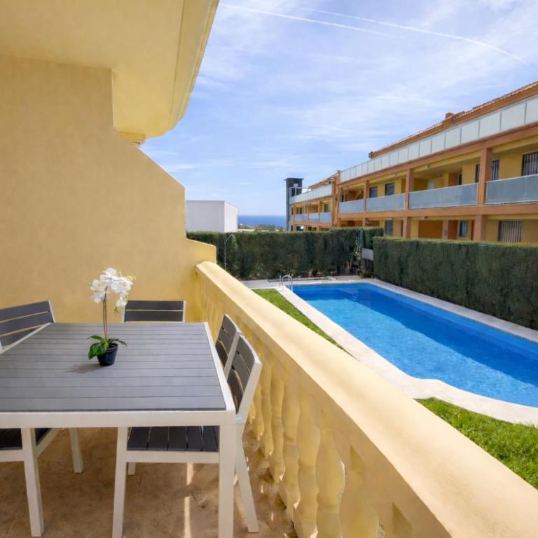 Bajo con terraza junto a la piscina - Madeira ALBERT VILLAS - Apartamento con vistas a la piscina - 2