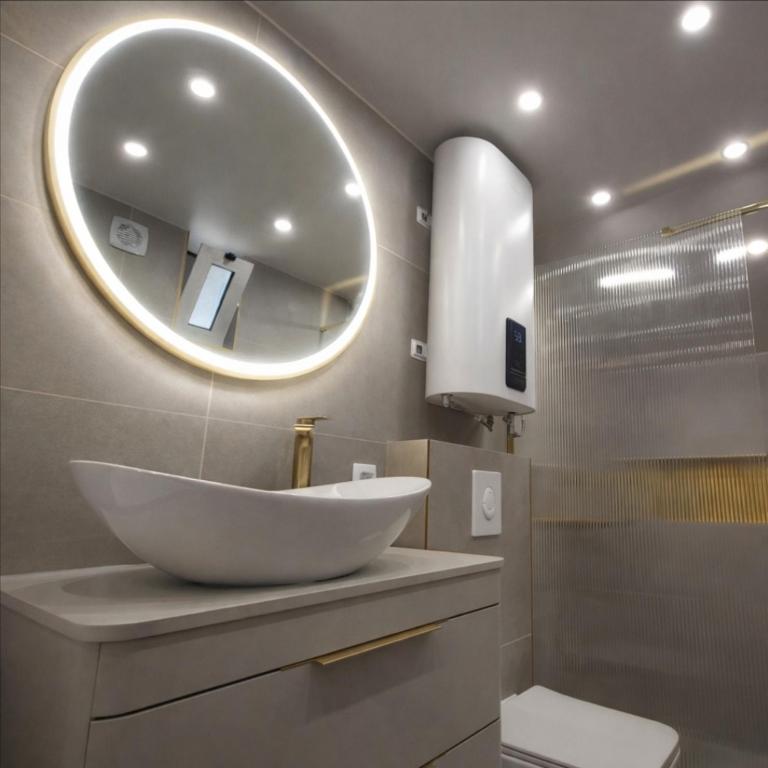 ZARA apartment- Near the Old town ,Cool and shaded ,3 ACs , Free Parking & Peaceful - Two-Bedroom Apartment - 19