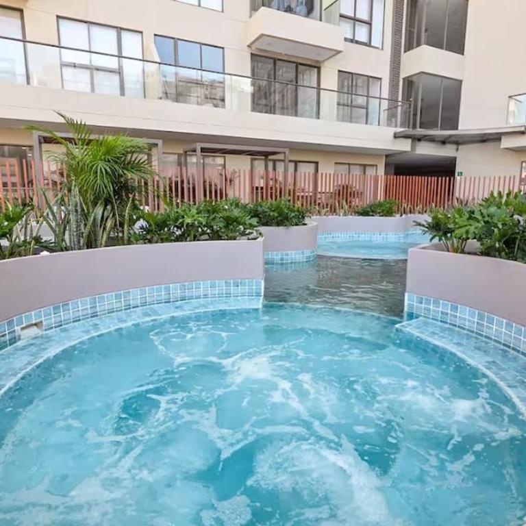 Luxury Loft P12 Vistas al Mar y Sierra Nevada Piscina & Jacuzzi - Apartamento de 1 dormitorio con balcón y vistas a la montaña - 5