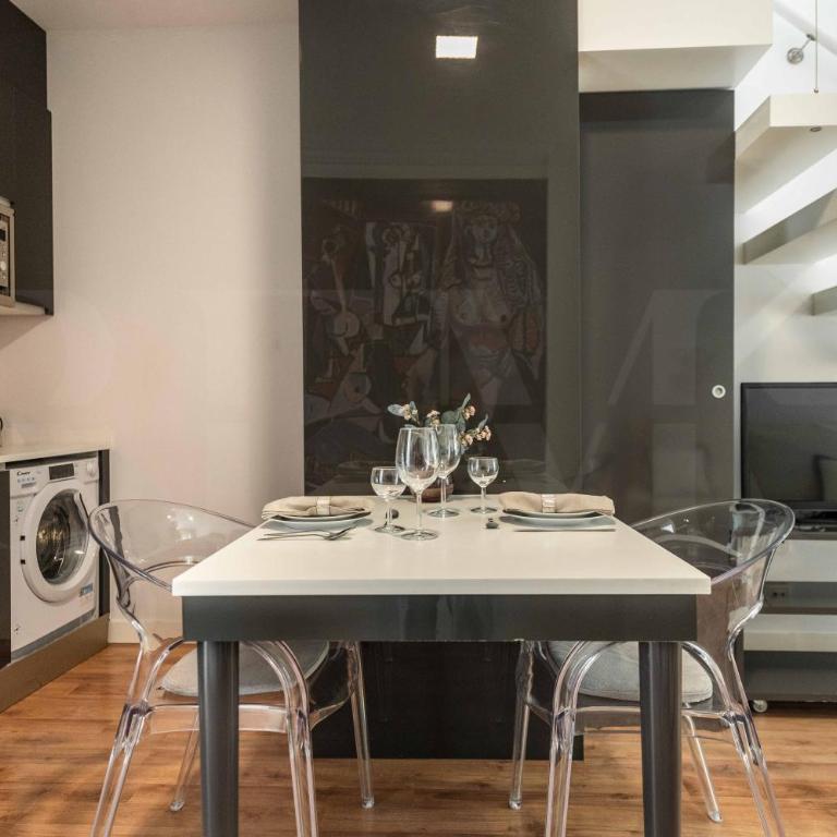 Infinitely Pink Suite Picasso-Inspired REMS - Apartamento con terraza - 18