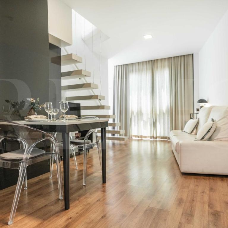 Infinitely Pink Suite Picasso-Inspired REMS - Apartamento con terraza - 21