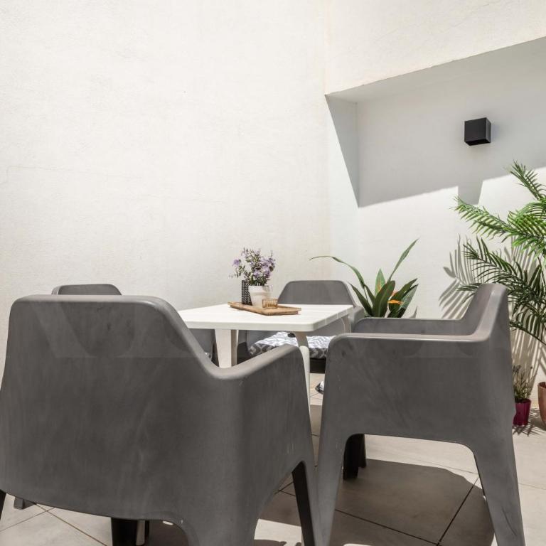 Infinitely Pink Suite Picasso-Inspired REMS - Apartamento con terraza - 23