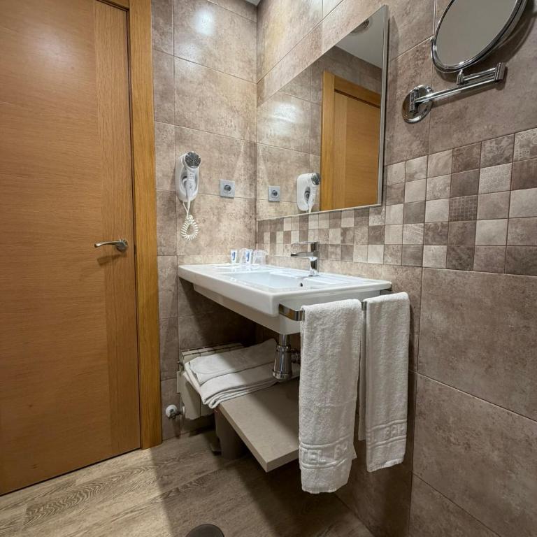 Hotel Bahia - Habitación Doble - 1 o 2 camas - 18
