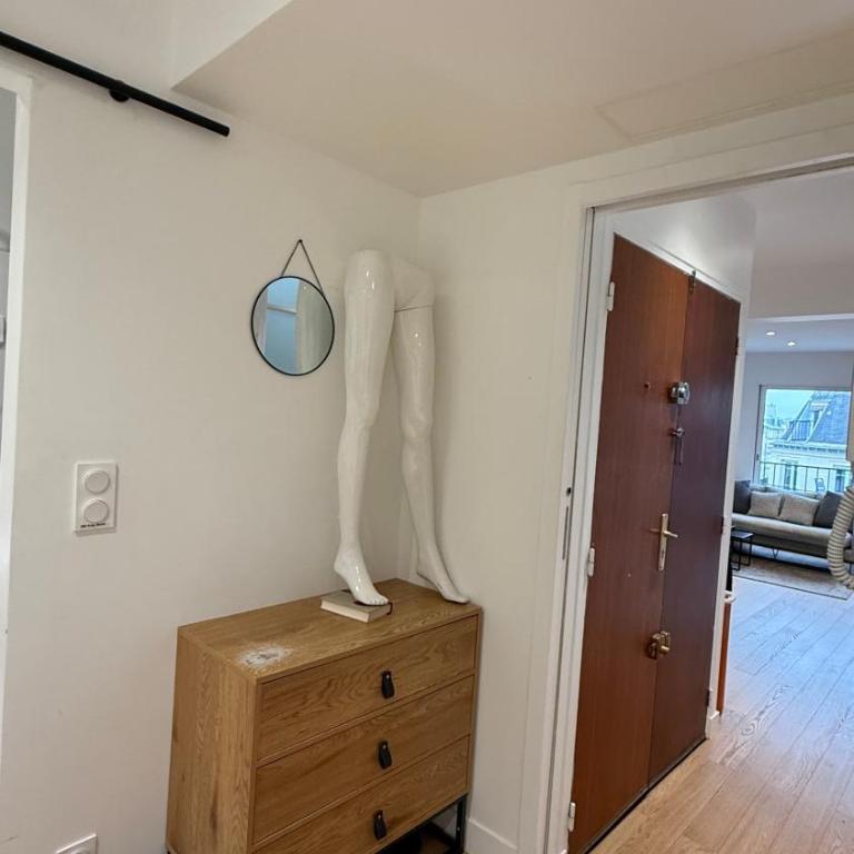 Apartment with exclusive terrace - Le Marais - One-Bedroom Apartment - 10