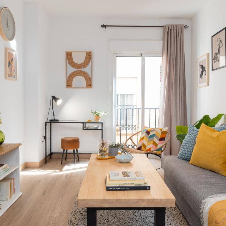 C21 Trendy 2 Bdr & Parking downtown - Apartamento - 5