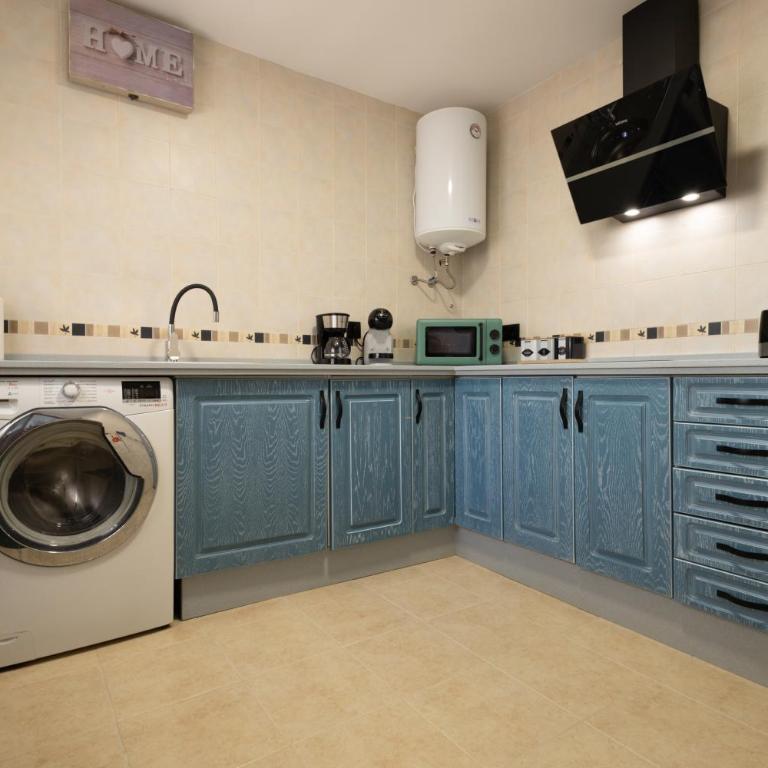 Pleno Centro y Garaje en Calle Barrameda - Apartamento de 2 dormitorios - 45