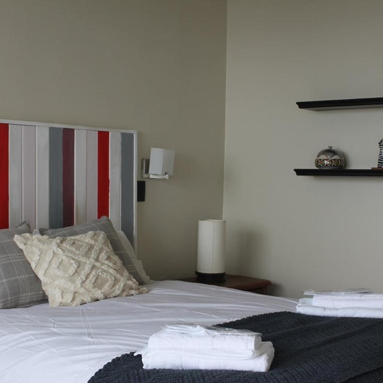 Ski-in Ski-out in El Colorado Experience the Snow - Three-Bedroom Apartment - 17