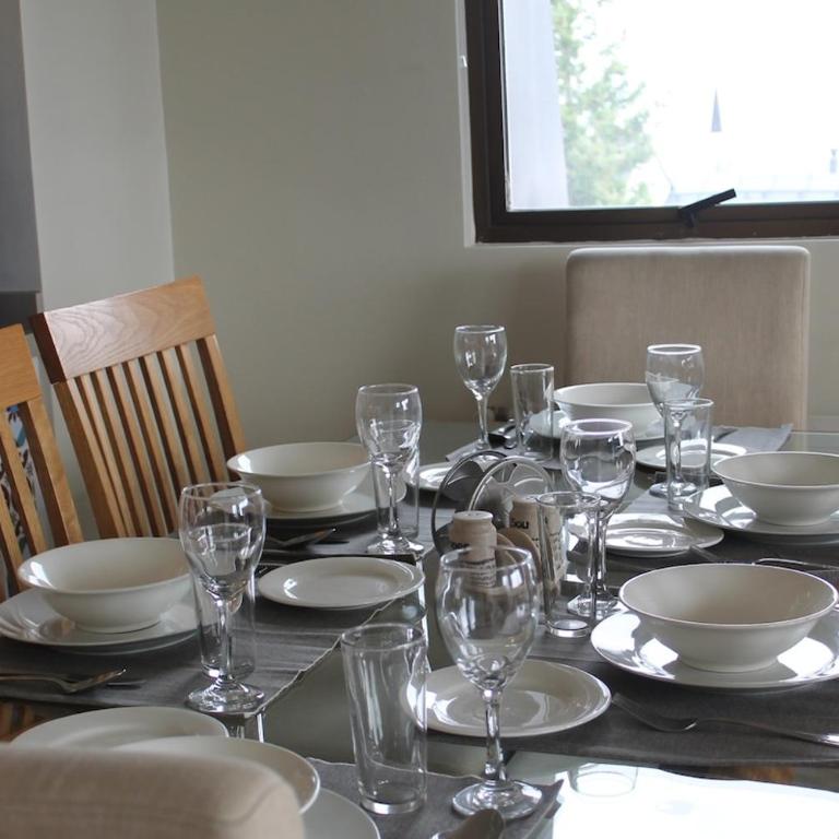 Ski-in Ski-out in El Colorado Experience the Snow - Three-Bedroom Apartment - 20