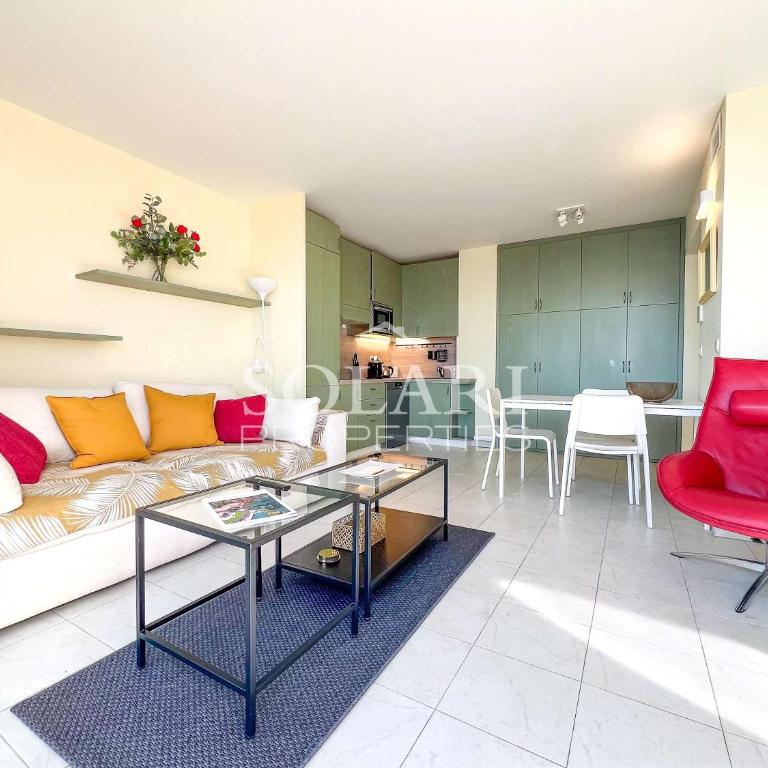 Terrace sea view swimming pool beaches on foot parking - Appartement - 6