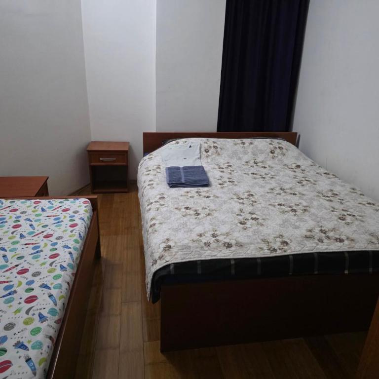 Budva centar - Three-Bedroom Apartment - 2