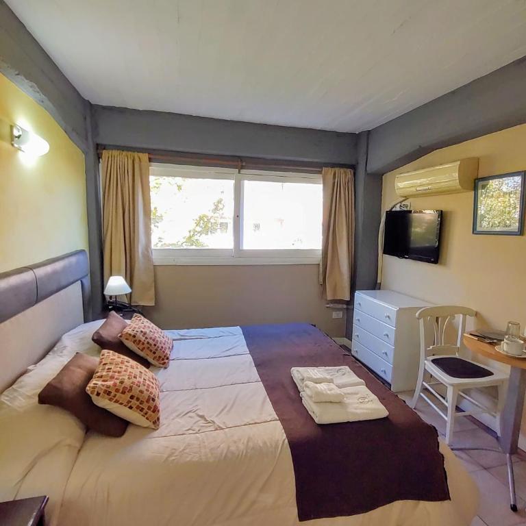 Plaza Milenium - Double or Twin Room - 10