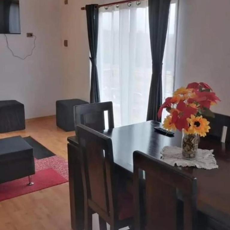 Amarello - Two-Bedroom House - 4