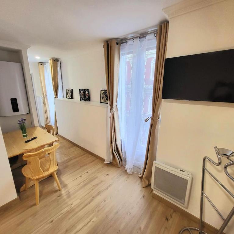 Ribère 3 - 2-room apartment for 4 people, Boulevard de la Grotte - Apartamento de 2 dormitorios - 8