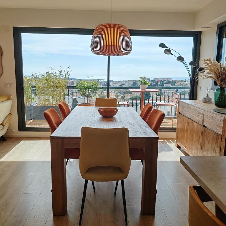 Rooftop, Superbe appartement vue panoramique pour 4 personnes - Two-Bedroom Apartment - 33