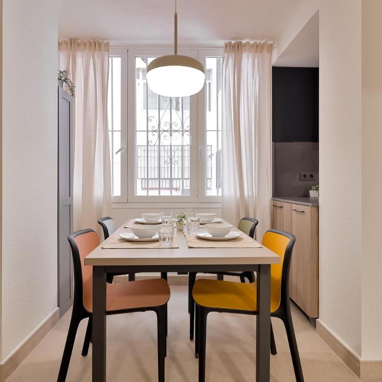 C23 Lovely 4 Bedroom close to Maria Zambrano - Apartamento Deluxe de 4 dormitorios - 12