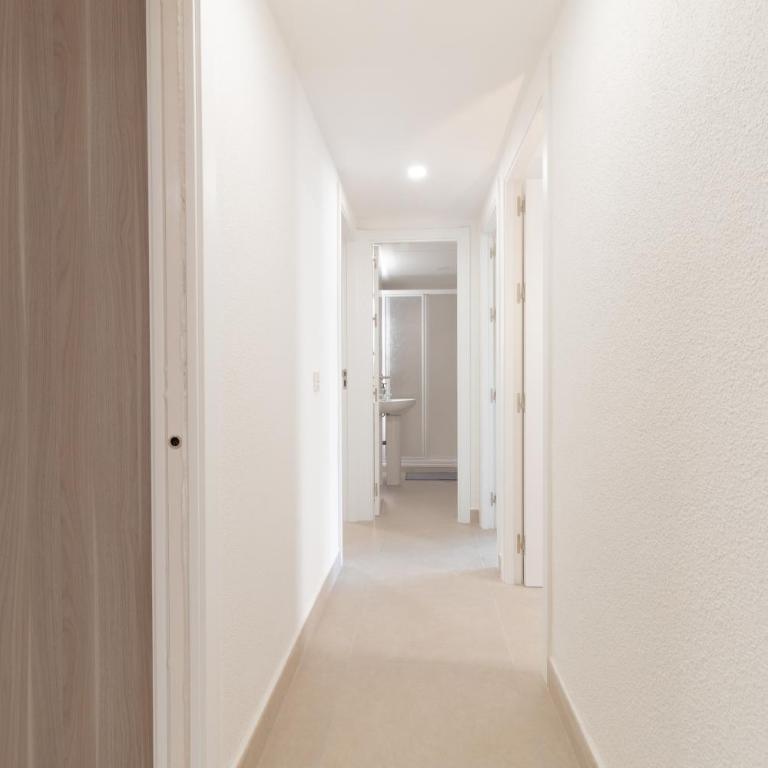 C23 Lovely 4 Bedroom close to Maria Zambrano - Apartamento Deluxe de 4 dormitorios - 19