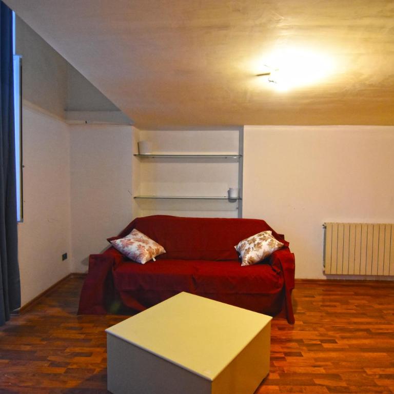Albatros Apt - Two-Bedroom Apartment - 9