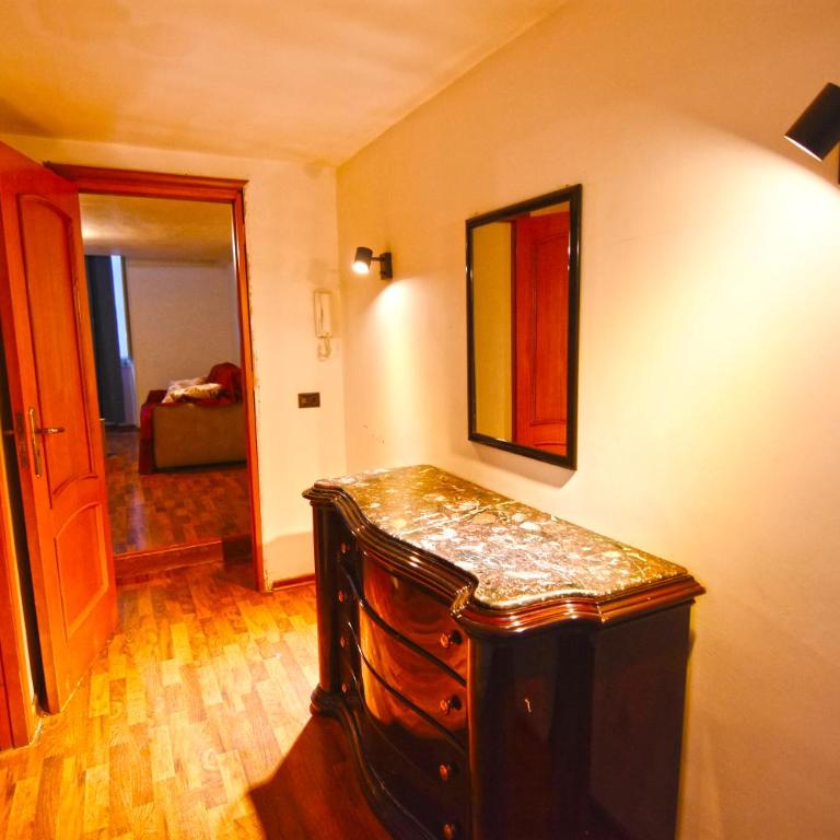 Albatros Apt - Two-Bedroom Apartment - 19