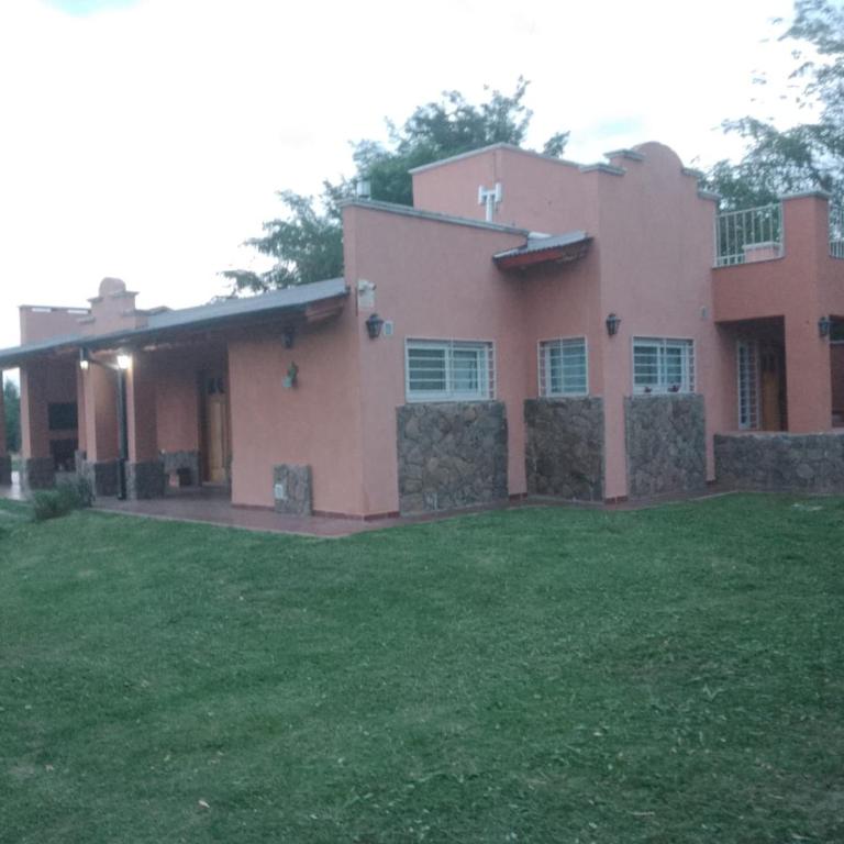 Agua Clara Casa de Campo cerca del Río Los Reartes - Three-Bedroom Vacation Home - 11