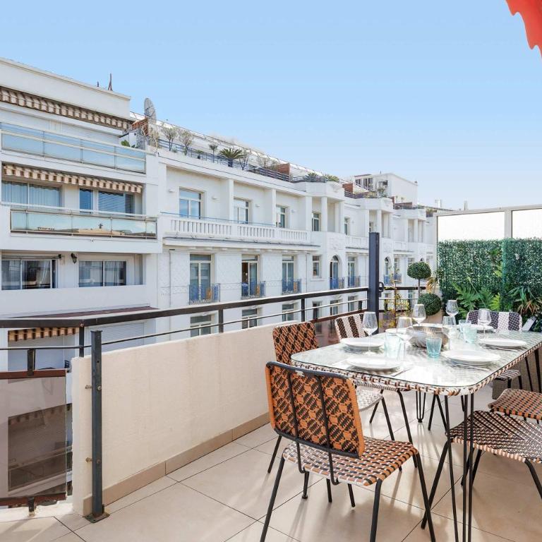 XXL 2 beds with XXL terrace next to Martinez Hotel - Apartamento - 3