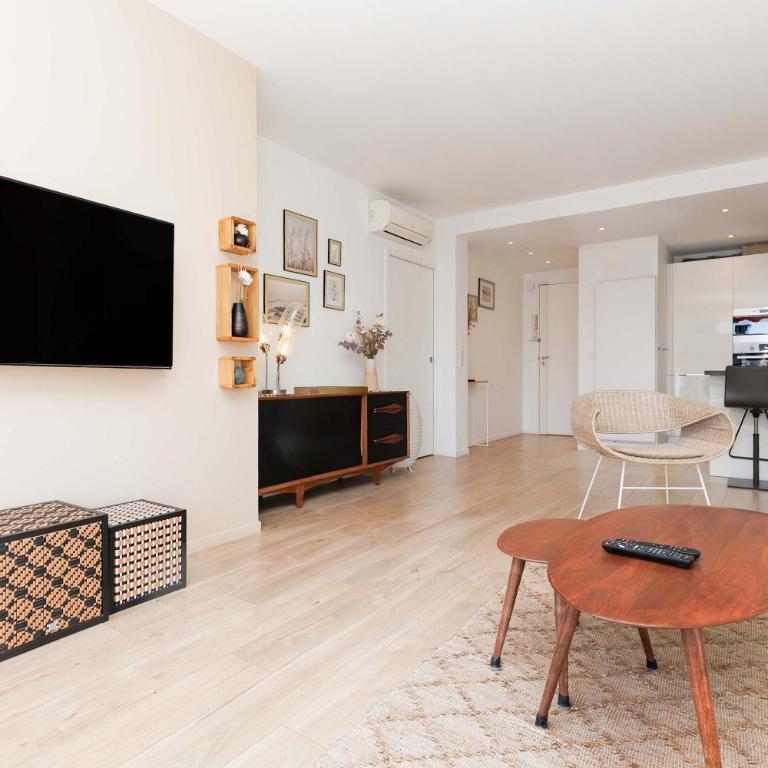 XXL 2 beds with XXL terrace next to Martinez Hotel - Apartamento - 13