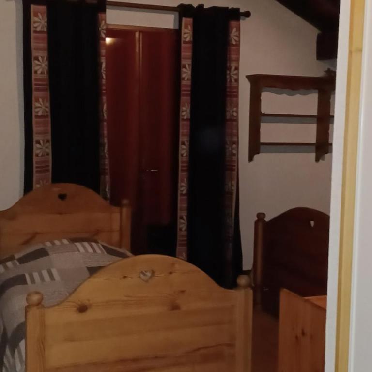 Chalet spacieux 8 pers, 3 chambres, cheminée, Wi-Fi, BBQ - FR-1-762-1 - Chalet - 19
