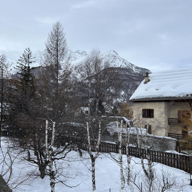Chalet spacieux 8 pers, 3 chambres, cheminée, Wi-Fi, BBQ - FR-1-762-1 - Chalet - 22