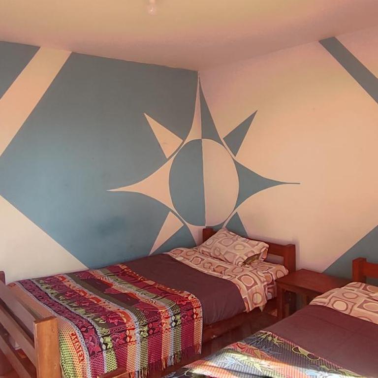 Peter's Hostel - Twin Room with Shared Bathroom - 2