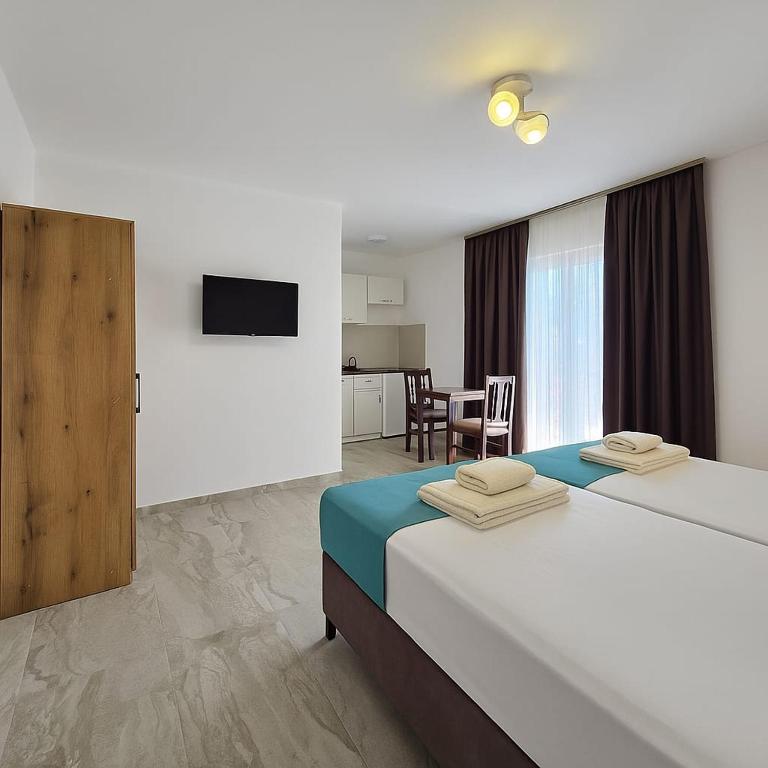 Sienna Apartments Budva - Superior Apartment with Balcony - 16